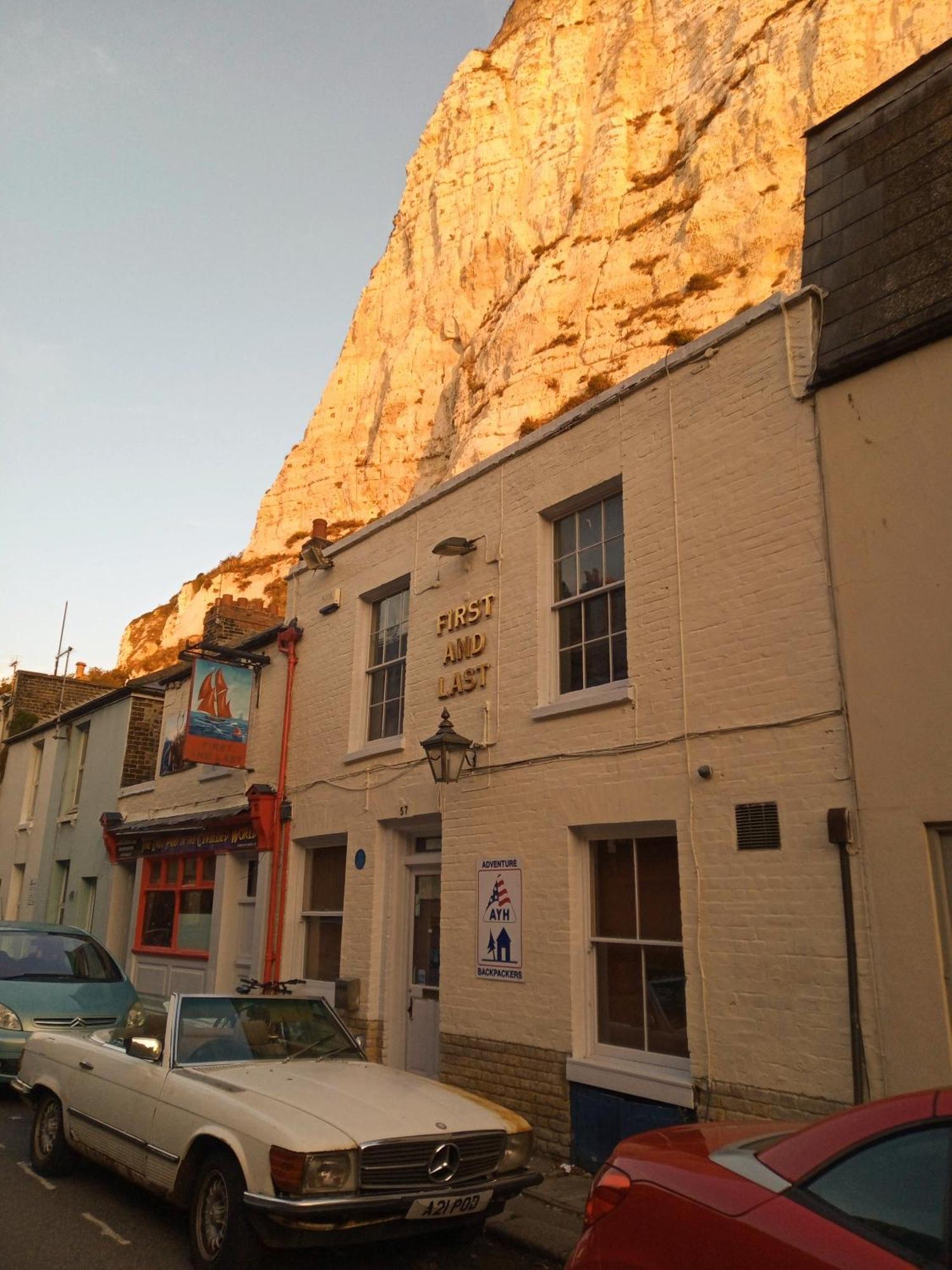 First And Last Youth Hostel Dover Exteriér fotografie