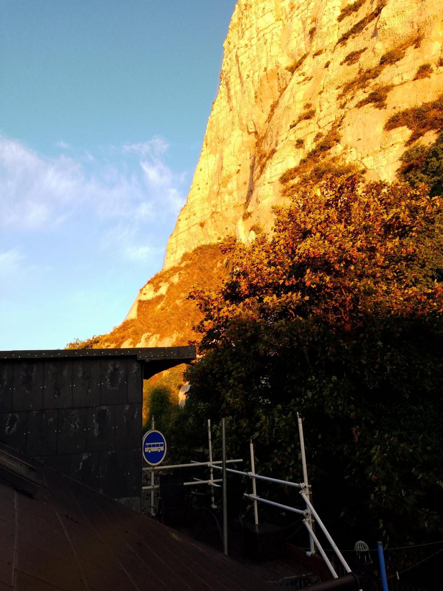 First And Last Youth Hostel Dover Exteriér fotografie